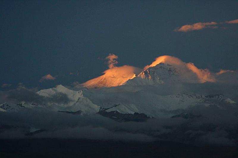 171 The PEAK welcomes the morning light.jpg